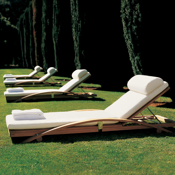 Sundeck Stacking Chaise – Summit Furniture
